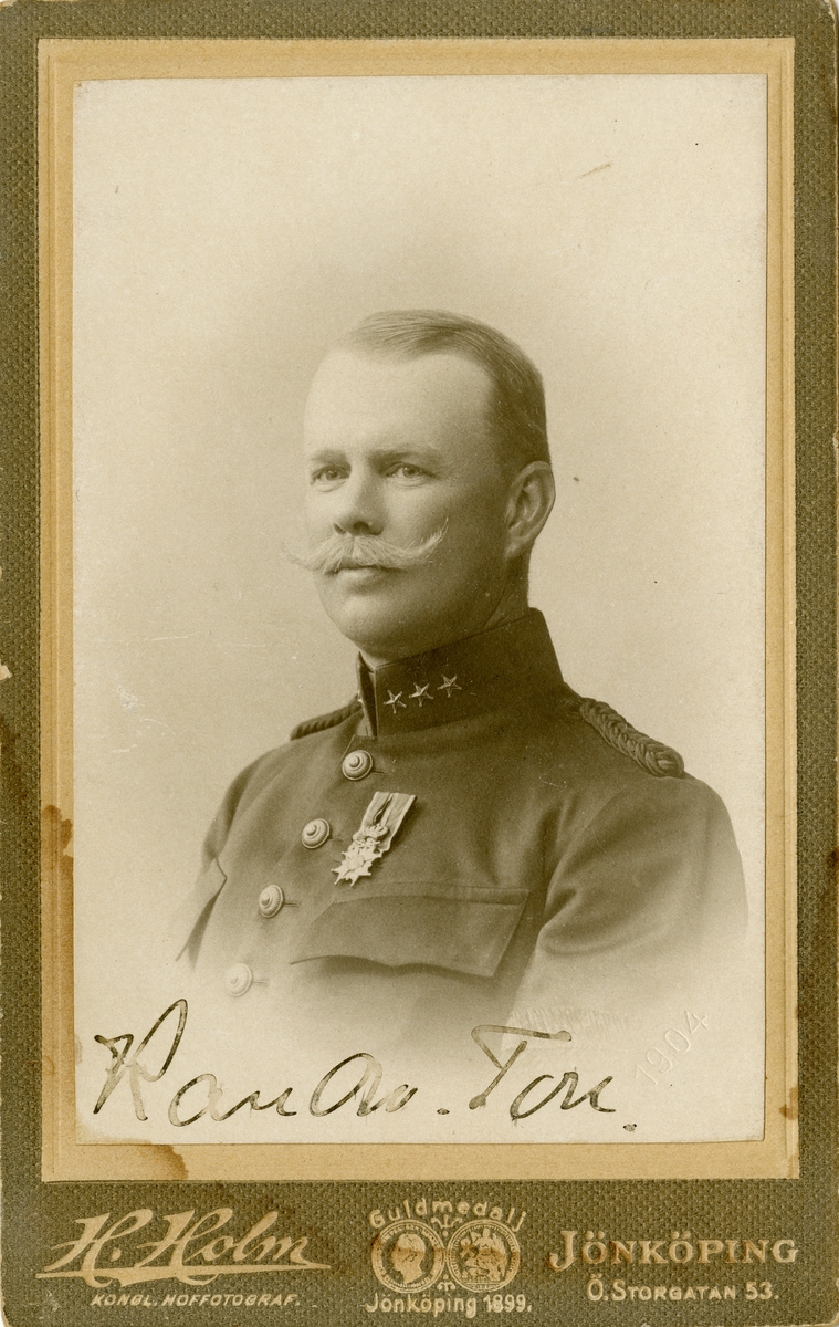 Porträtt av Karl Toll, officer vid Smålands artilleriregemente A 6.