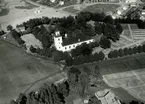 Flygfoto över Gamleby kyrka. Uppförande hela kyrkan 1832-1833.