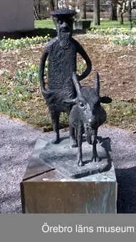 Montering/Ram: På podie av koppar