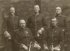 Officersporträtt tagna vid militärskolan i Gävle 1904-1905.