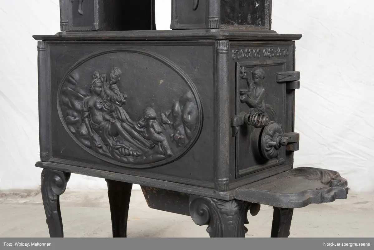 "Venus", (venus ved toalettet), engler (?), Afrodite