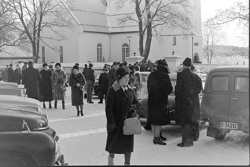 Furnes kirke, julegudstjeneste,