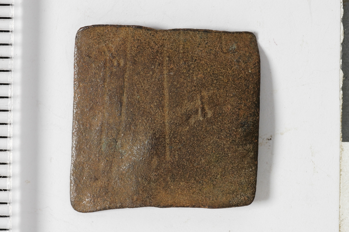 Plate