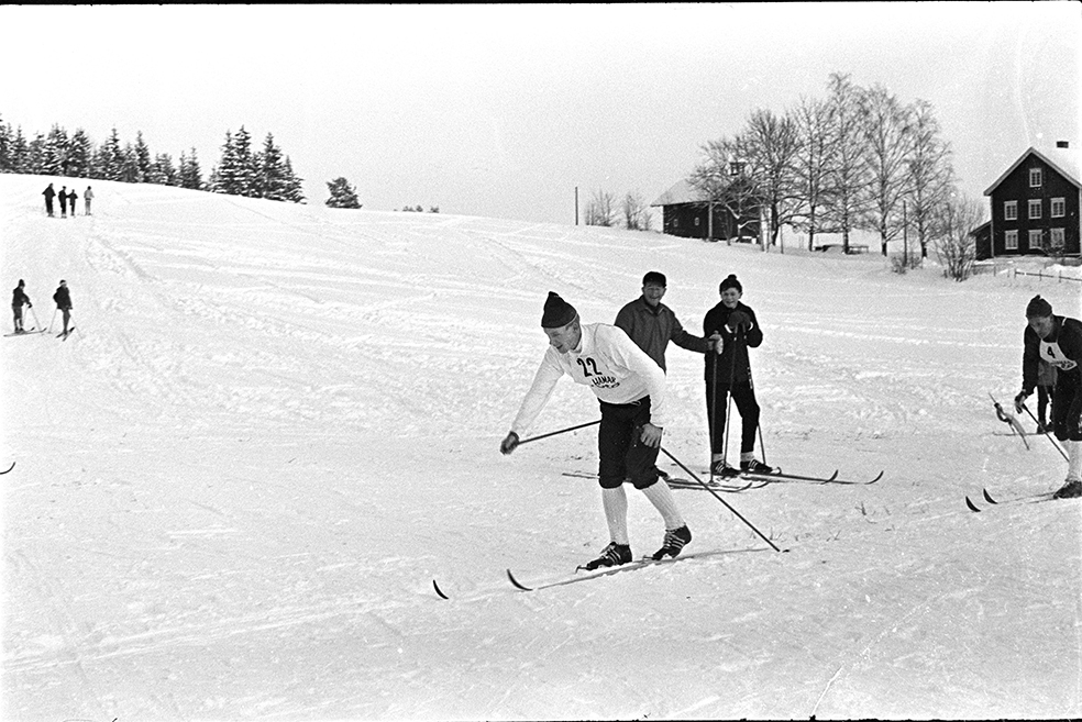 Alu, Alhaug østre, Alujordet, skiløpere, langrenn,