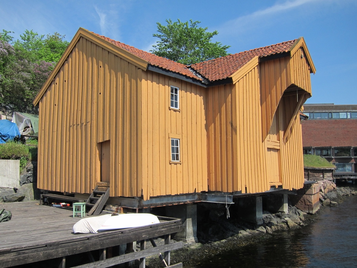 Toetasjers sjøbod fra Glein, Dønna, lokalt kalt brygge fra Glein.