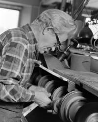 Skomaker Kristian Helgesen, Løten. Skomakerverksted,