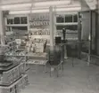 Interiör från Konsumbutiken på Frejagatan, (butik 48), 1954.
