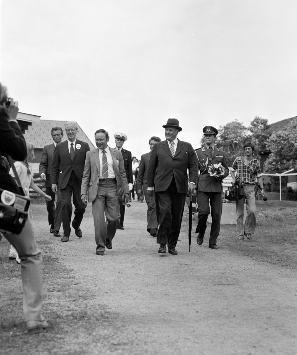 Norske Melkeprodusenters Landsforbund, NML 100 år 1881-1981. Jubileumsdager, Kong Olav V