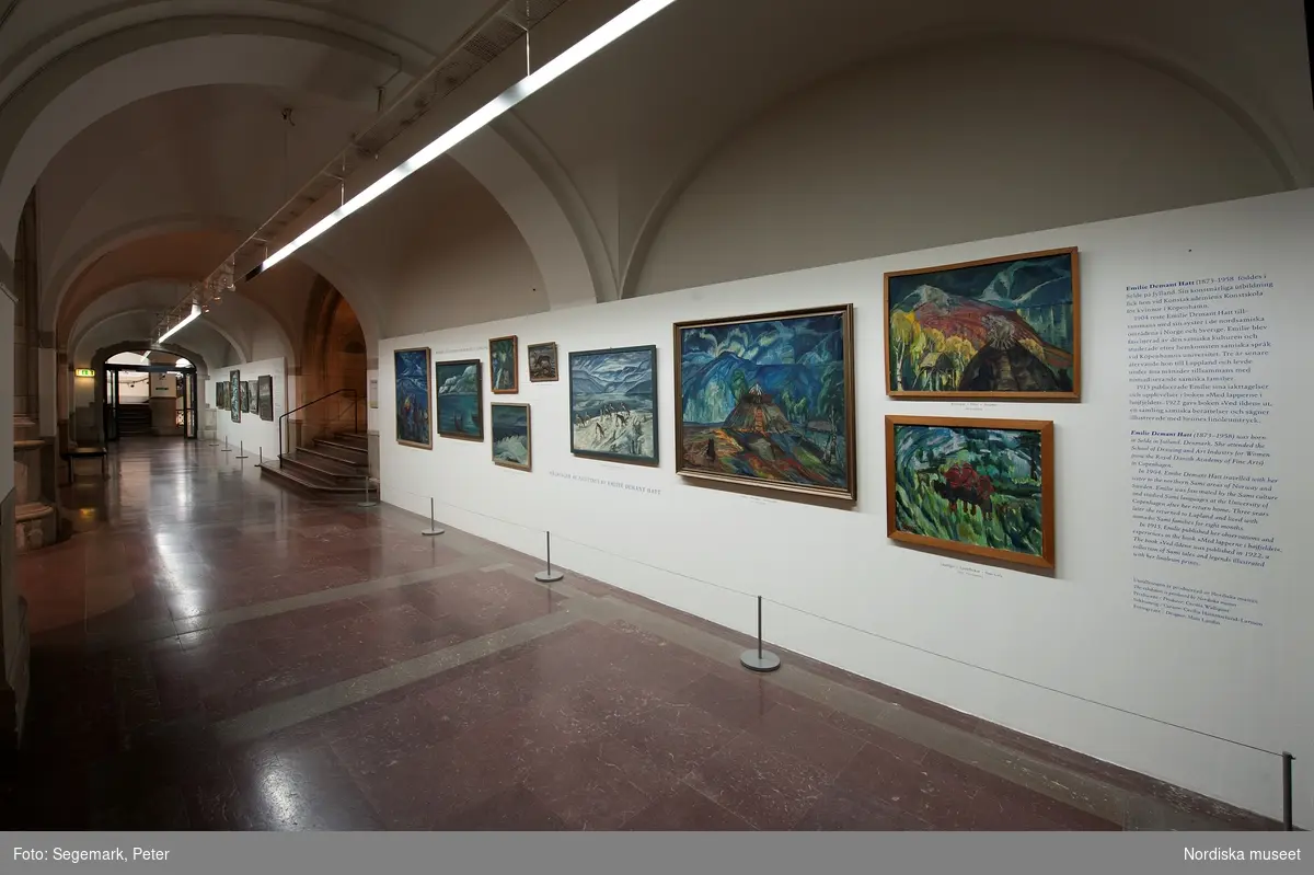 Utställning Emilie Demant Hatt målningar
Nordiska museet