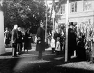 Kung Gustaf V i Töreboda i samband med Göta kanals 100-års jubileum.