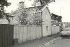 Fastigheten Västerlånggatan 23 i september 1970, före rivningen.