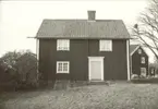 Motiv från en gård på Örö.