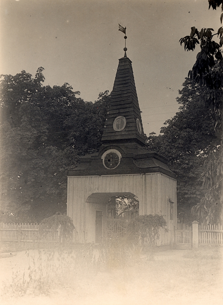 Porten vid Misterhults gård.