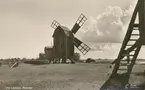 Väderkvarnar vid Lerkaka i Runstens socken på Öland.
