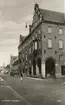 Vykort med Handelsbanken på Storgatan.