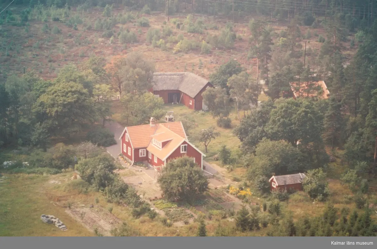 Bostadshus i Ölvingstorp Ljungby socken.