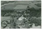 Flygfoto över Värnanäs herrgård.