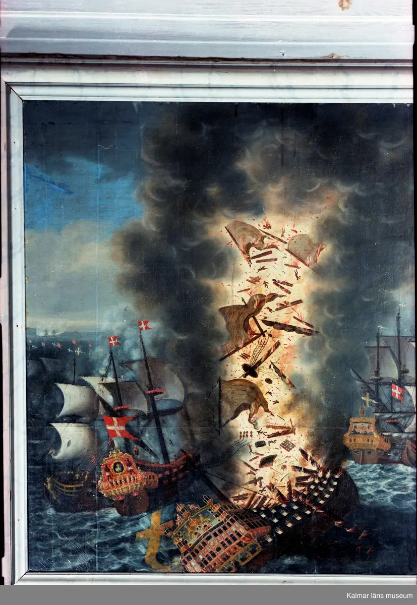 Kronan exploderar, med text.