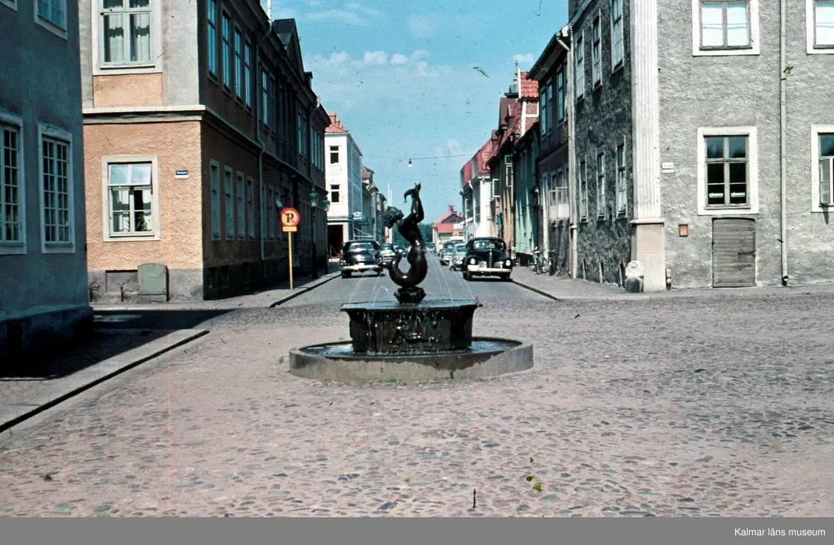 Skulpturen Sjöjungfrun från 1935 av Arvid Källström.