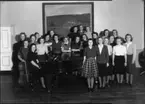 Gruppbild, troligen från Flickskolan i Kalmar.
