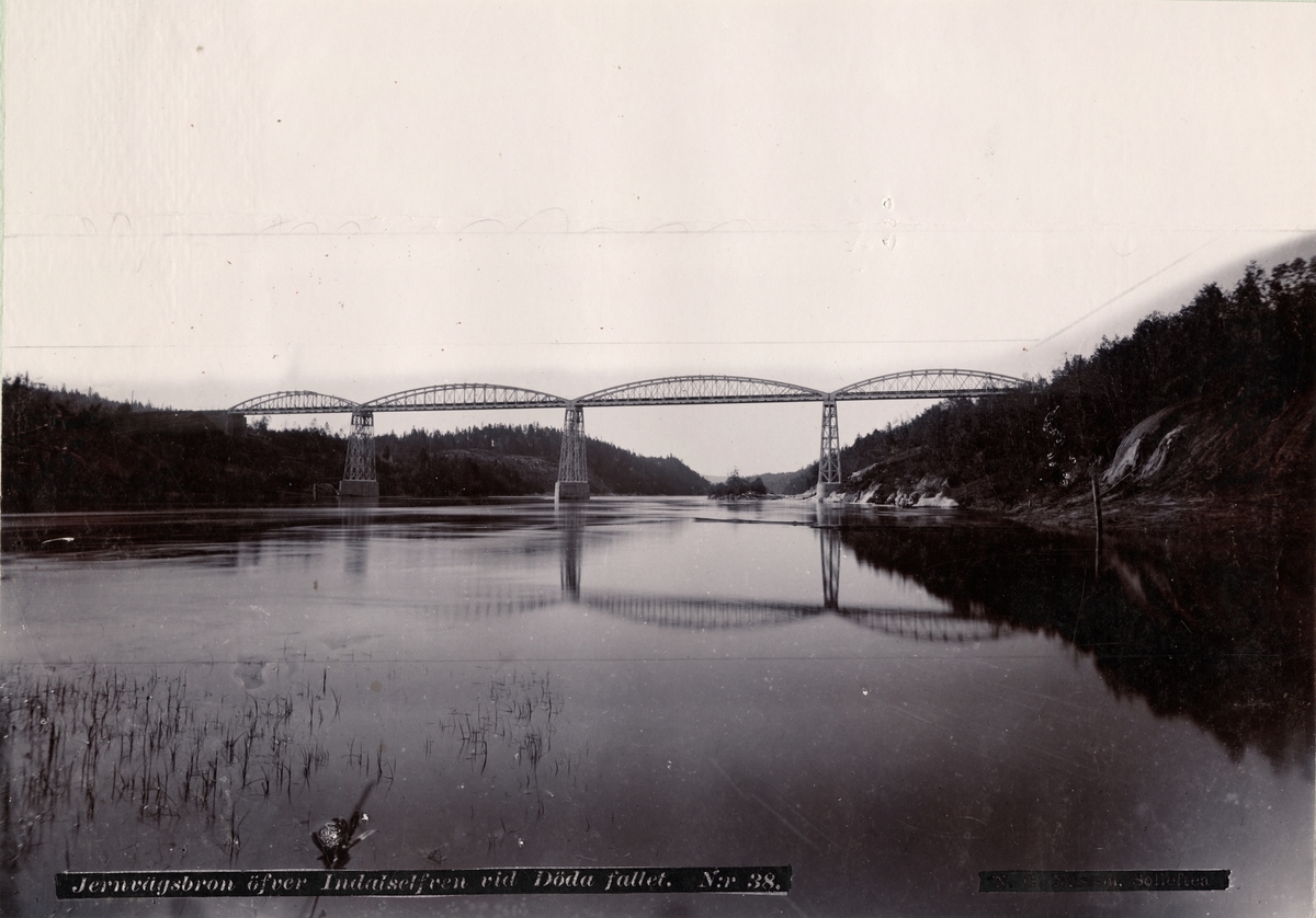 Järnvägsbro vid Döda fallet, Indalsälven, 1899.