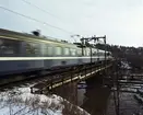 Dokumentation av Stäketbron.
Tåg på Stäketbron.