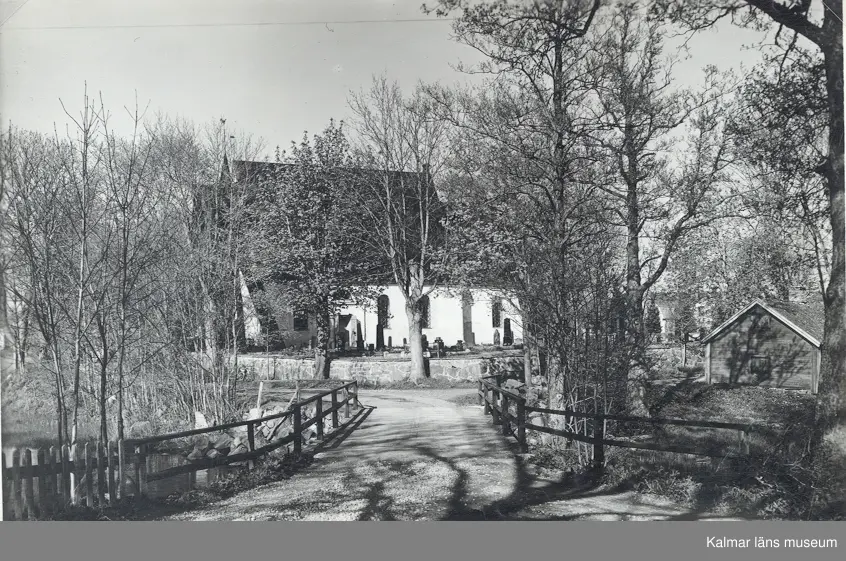 Mortorps medeltida kyrka.