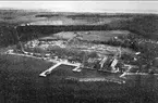 Flygfoto över hamnen i Borghamn.