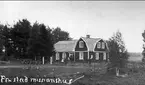 Undenäs, Fräckestad, missionshuset omkr år 1930. Förstoring 24 x 40 cm. Neg finns.