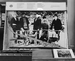 Dokumentation av den lilla utställningen av "Kulor, Krus och