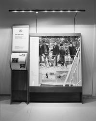 Dokumentation av utställningen "Kulor, Krus och Kaviar", Wal