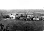 Kimstads station 1900.

Dagmar Eriksén drev fotofirma i Skövde (Södra Långgatan 12), Söderköping, Norrköping (Drottninggatan 36), Katrineholm och Stockholm (Drottninggatan 55). Dotter till fotograferna Annie och P. A. Eriksén. Deras övriga barn Harald, Hilda, Söborg och Anton var också fotografer.