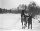 Vid Dahlqvistes? Einar Dahlqvist?
Storegården, Broddetorp.