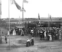 Karin Bäckström f. 1880 drev fotoateljé på Vasagatan 5 i Töreboda. Hon tog över den av sin far Thure Bäckström, som hade etablerat firman 1886, och hon drev den mellan 1896 -1916.
Karin Bäckström gifte sig år 1917 med John Knape.