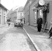 Urmakare Torsten Lidén på Hindsbogatan, 1951.