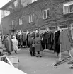 Skara. Lions Club, loppmarknad på Läroverkets gård 1965.