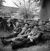 Skara Fotoklubb.
Fotoutflykt. Fotosafari per cykel 1943 med bl.a. Håkan Jarl, Axel Dahlberg och Amund Bryntesson.