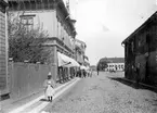 Lidköping.Mellbygatan mot Stora Torget.