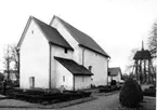 Götene sn. 
Kyrkan, exteriör från nordost.

Fototid: 18/11 1963.