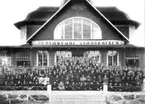 Jönköping. 
Restuarant Stadsparken. 
Elever och lärare från Skara läroverk på utflykt.