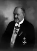 Professor Yngve Sjöstedt, Stockholm år 1934.

inv. nr. 86879.

Valentin Wolfenstein fotoateljé i Stockholm. Firman etablerades 1890. Han övertog även hovfotograf Johannes Jaegers ateljé 1890 och drev den till 1905.