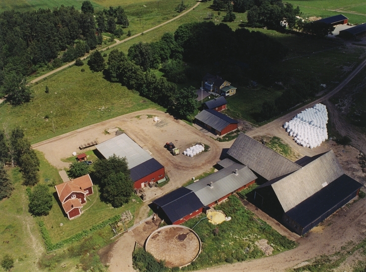 Tidavad med omnejd 2003.