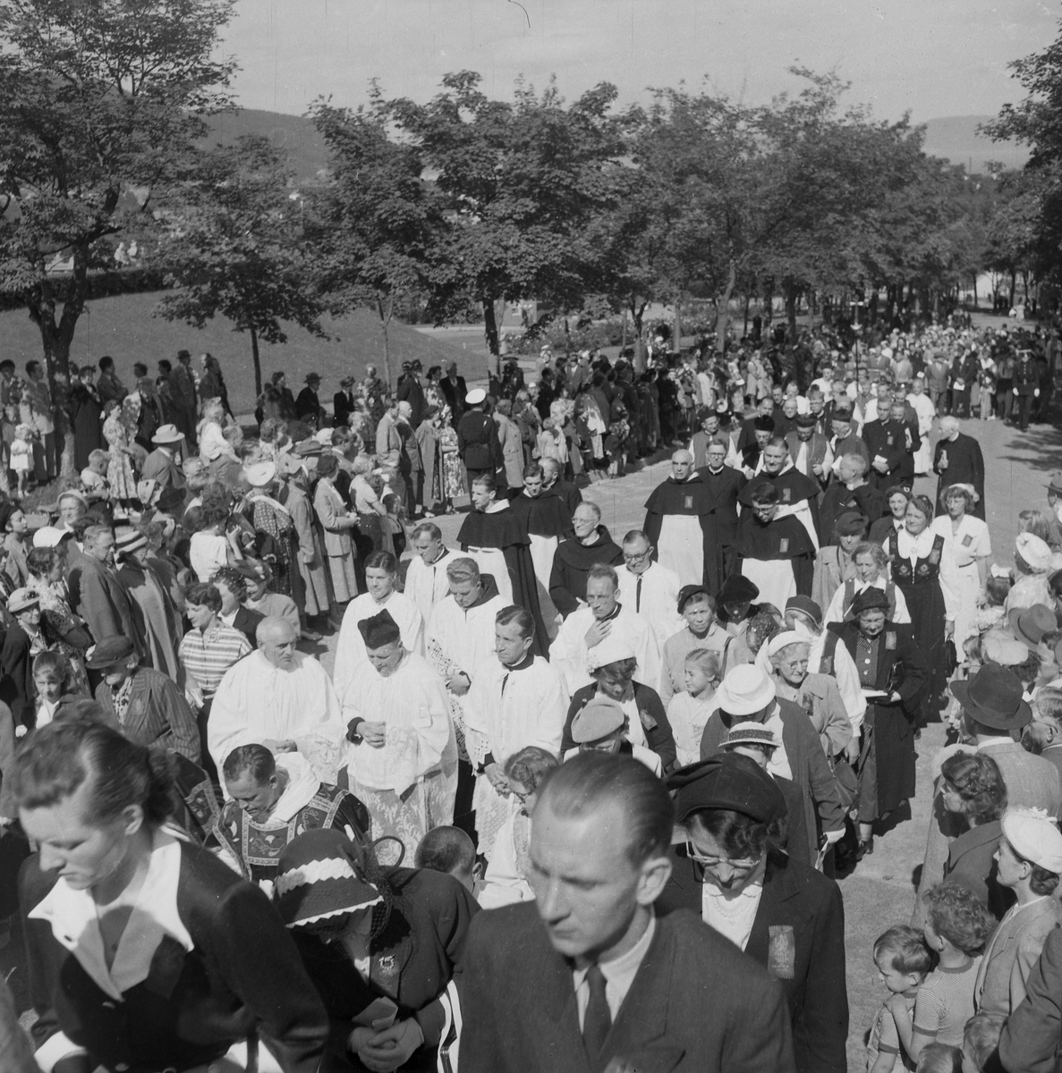 Kirkejubileet 1953. Katolsk prosesjon