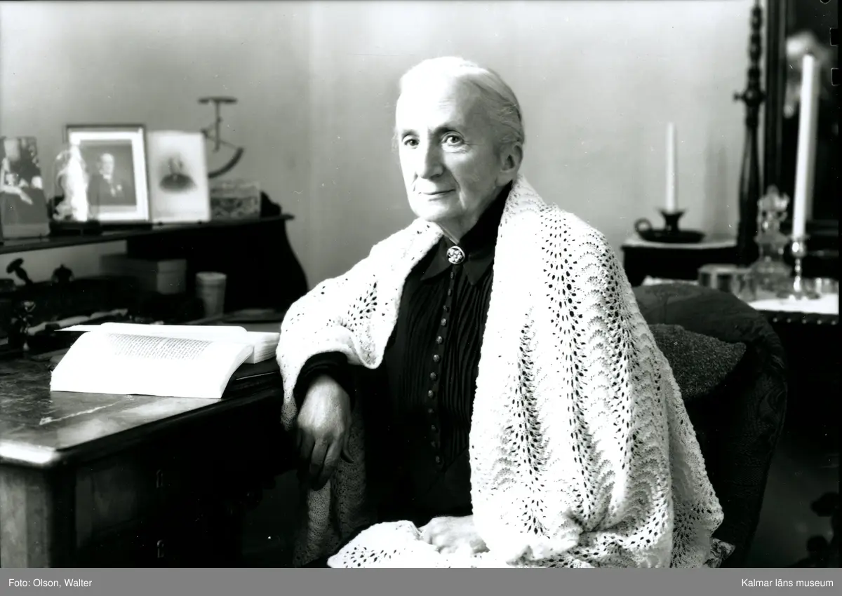 Foto 1942-01-13.
Fröken Anna Genberg, född 1863, avliden i juni 1942.