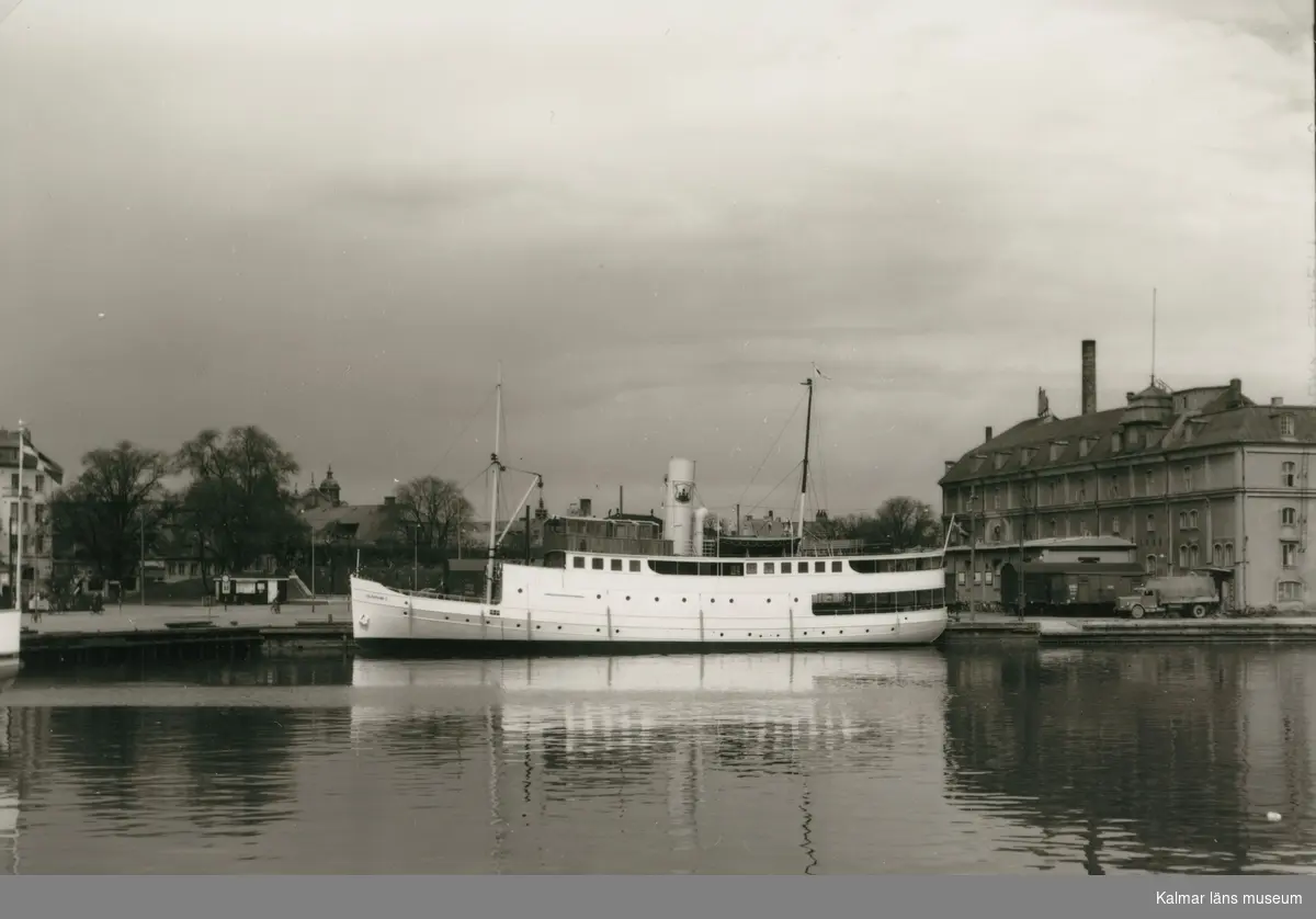 Kalmarsund II vid Ölandskajen 1952-05-06