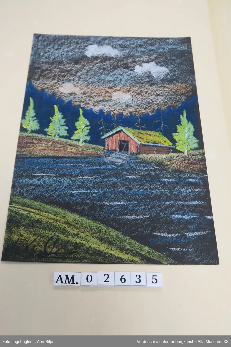 Rektangulært bilde med motiv av kulturlandskap med løe.