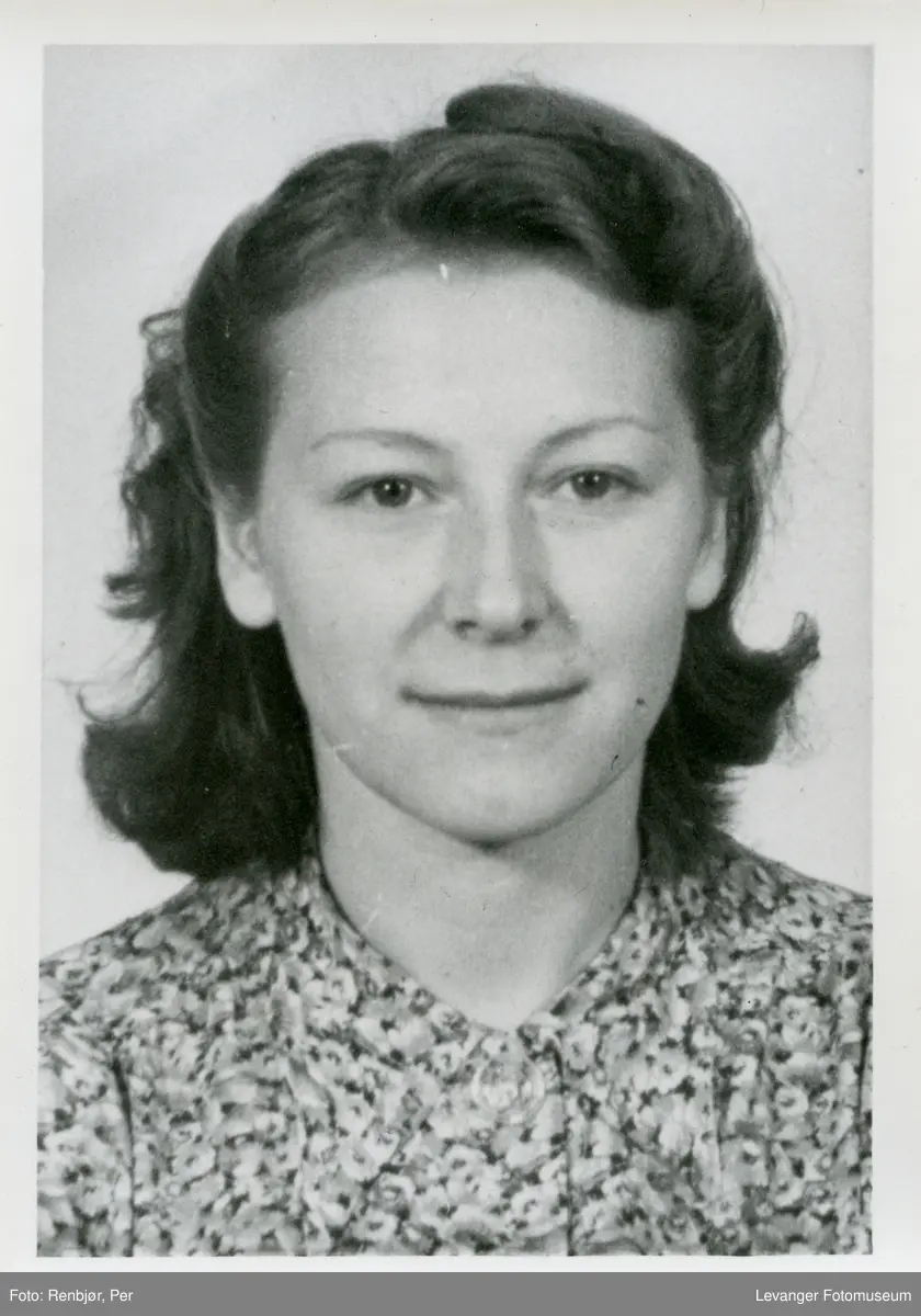 Inga Elvine Leirfald, medlem av Rinnanbanden, fotografi tatt i forbindelse med rettsaken.