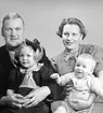 Familjen Nyberg, Bomhus, Gävle. Foto i november 1940.