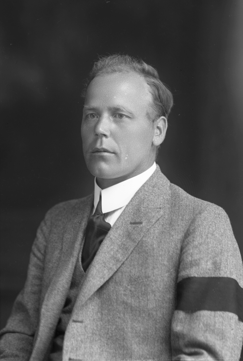 S. Lindgren, Linghed