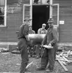 Nyvalls skola rives i Bomhus, oktober 1961.